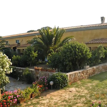 Farm stay Lu Colbu *